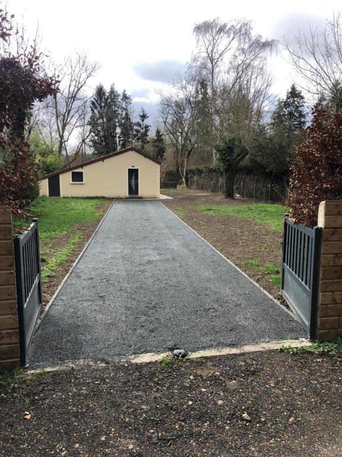 Villa La Ravine au bord du loing à Montigny-sur-Loing Extérieur photo